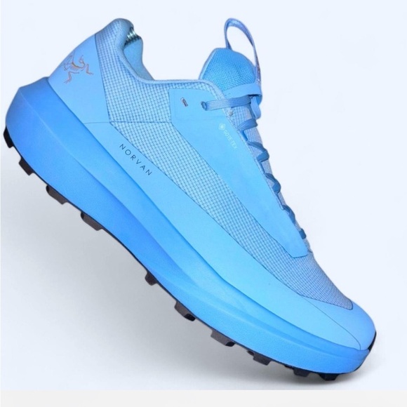 Arc'teryx Shoes - Arc'teryx Women's Norvan Vibrant Blue Athletic Shoes